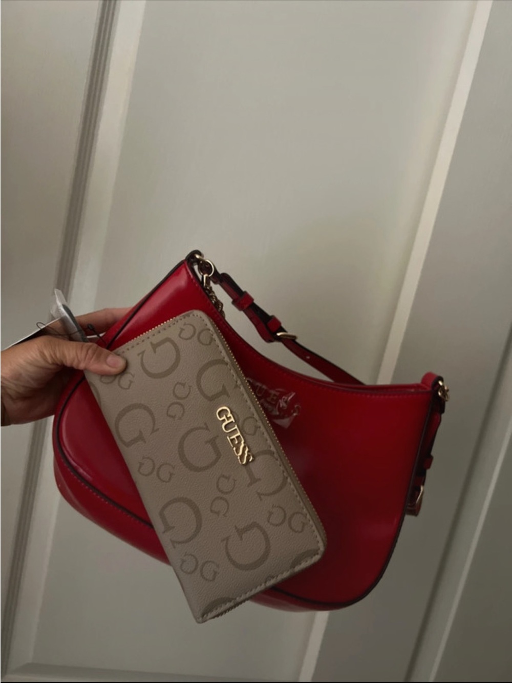 G by Guess Red Shoulder Bag with Beige Logo Zip Wallet